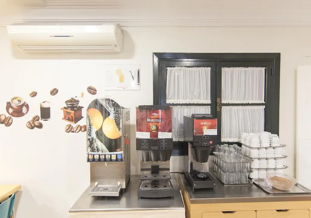 Hostel Albergue Inturjoven Punta Umbria