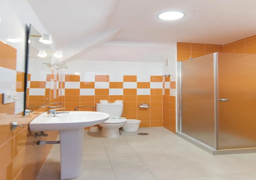 Albergue Inturjoven Punta Umbría 0*,