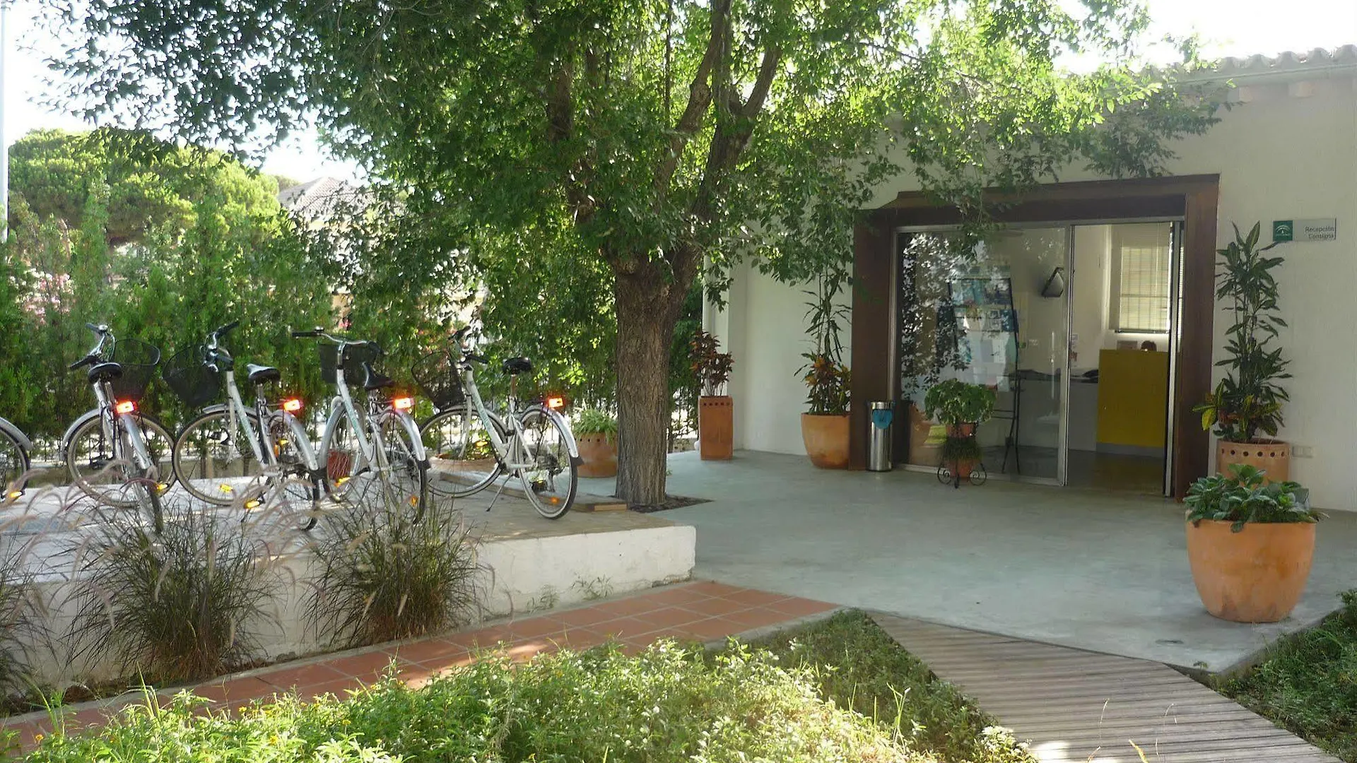 Albergue Inturjoven Punta Umbría Hostel