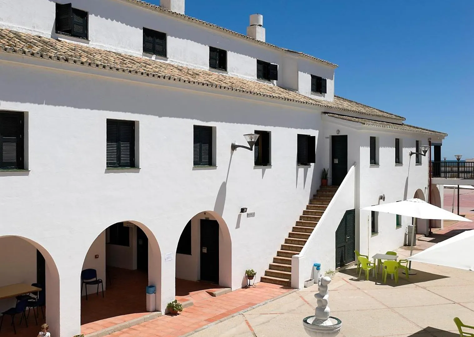 Albergue Inturjoven Punta Umbría Hostal